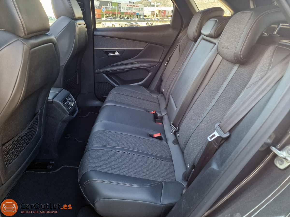 13 - Peugeot 3008 2019 - AUTO