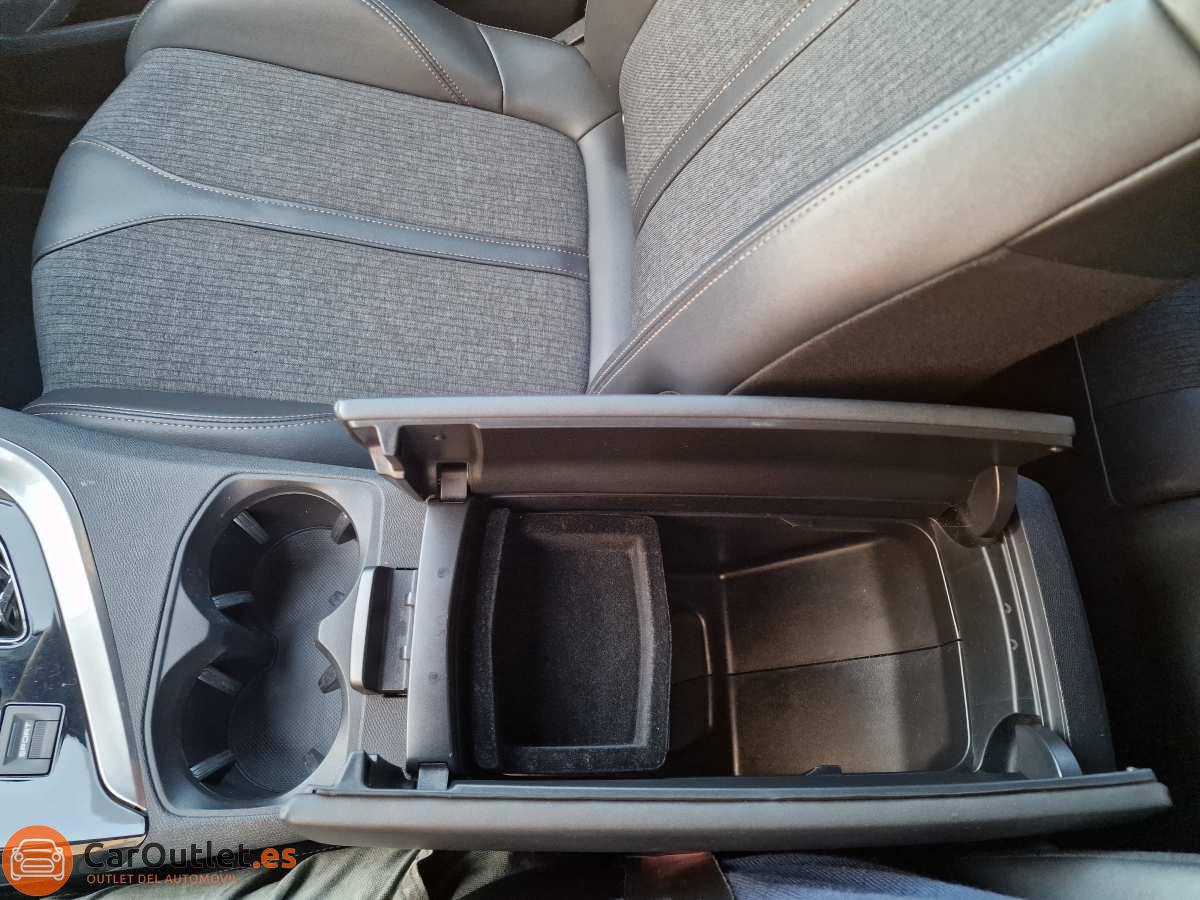 31 - Peugeot 3008 2019 - AUTO