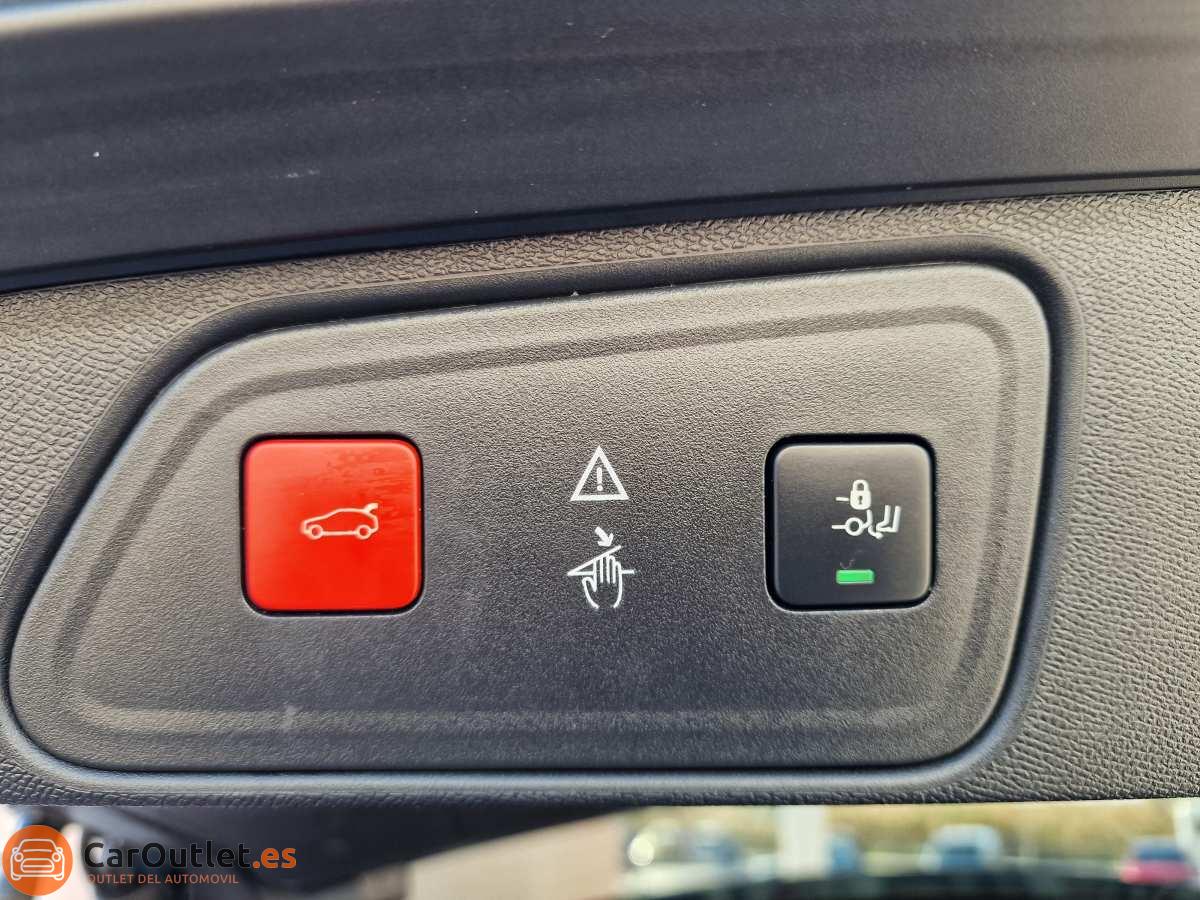 35 - Peugeot 3008 2019 - AUTO