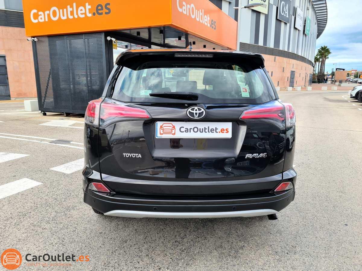 6 - Toyota RAV4 2016