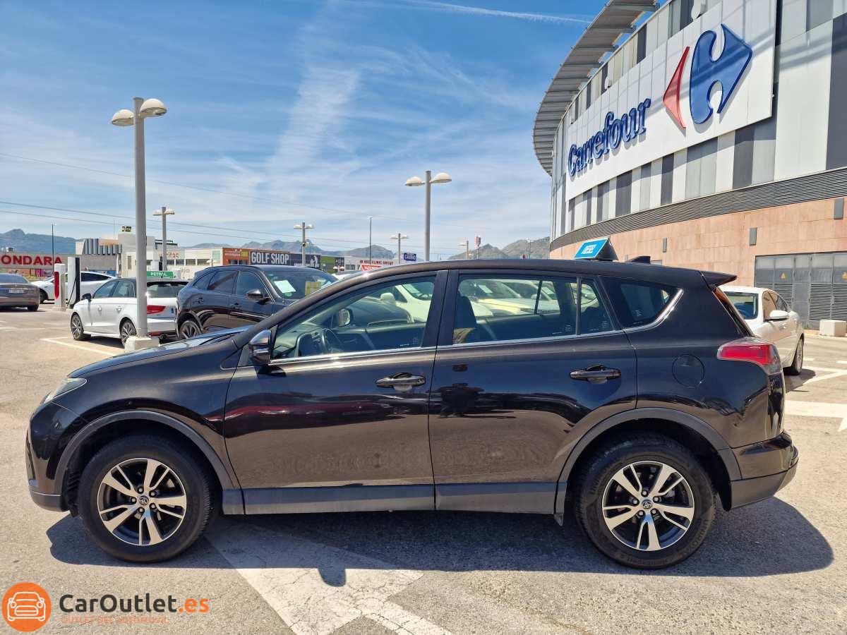 7 - Toyota RAV4 2016