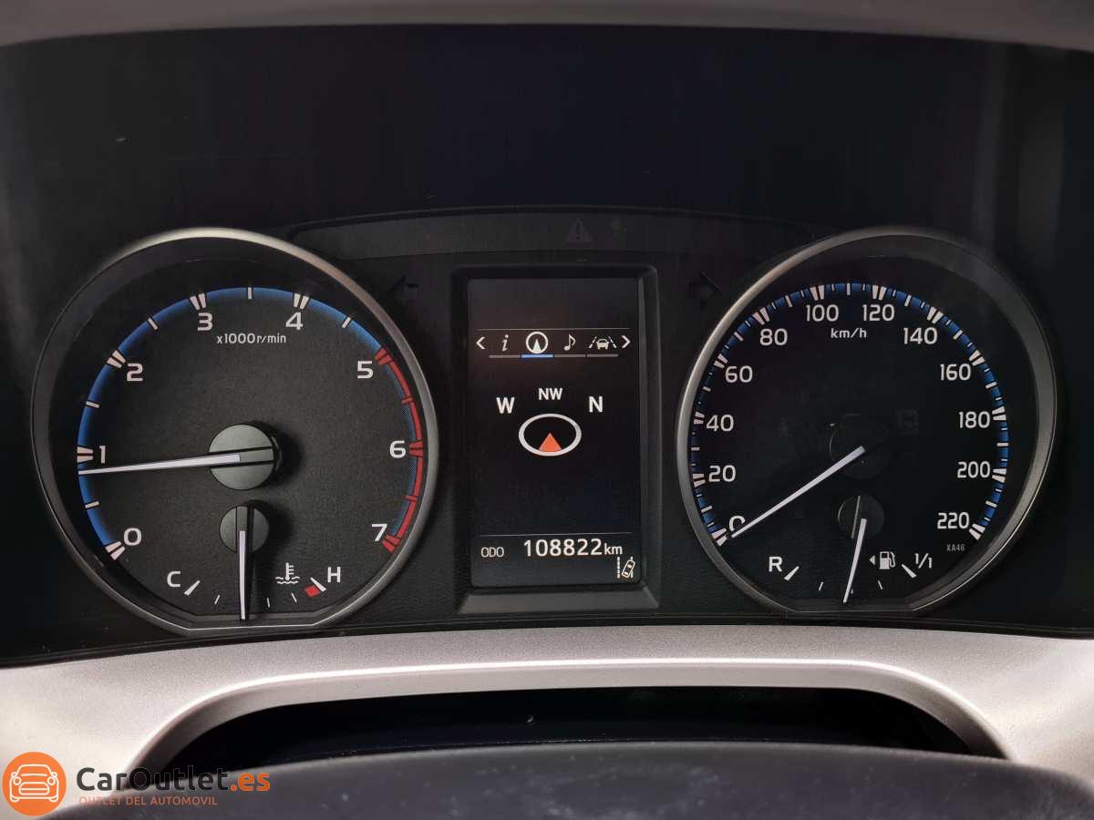 15 - Toyota RAV4 2016