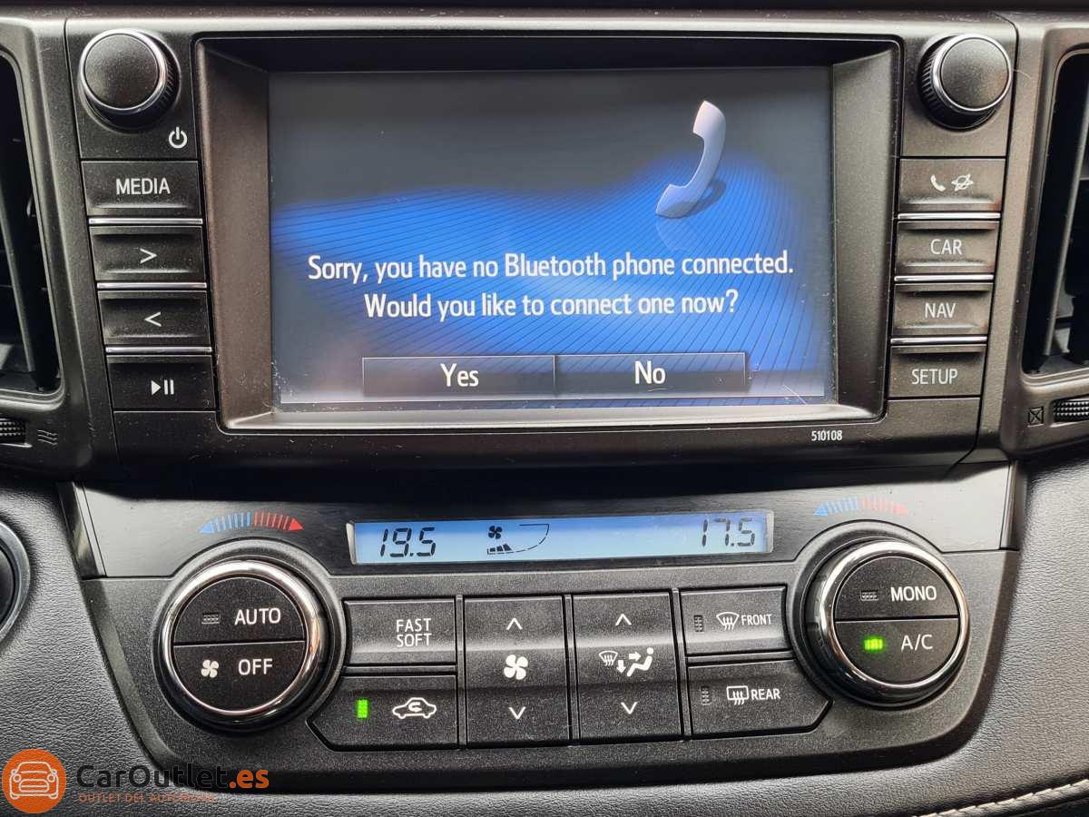 17 - Toyota RAV4 2016