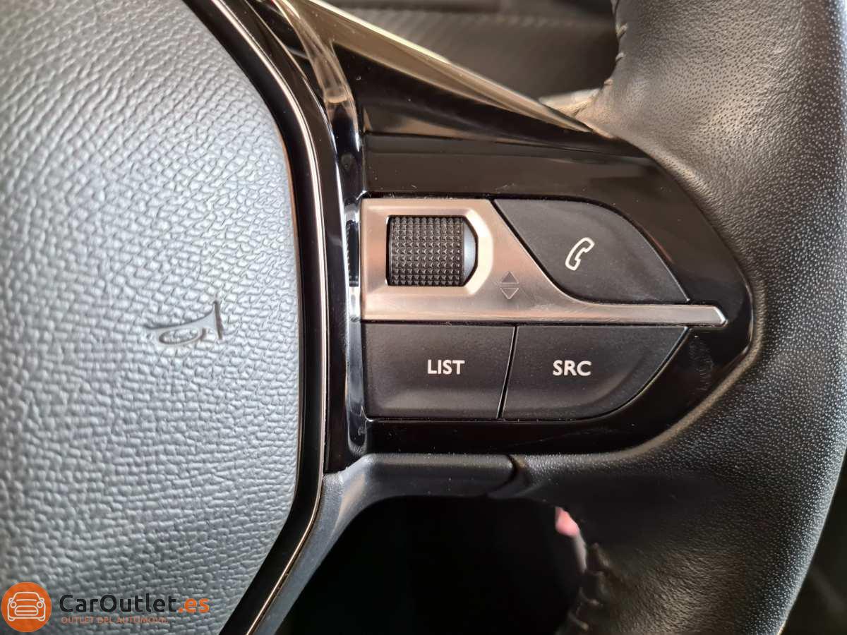 23 - Peugeot 208 2022