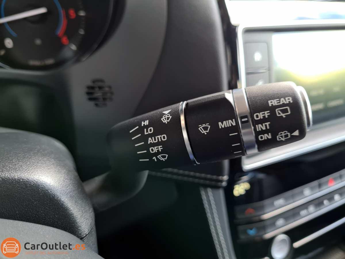 26 - Jaguar F-Pace 2016 - AUTO