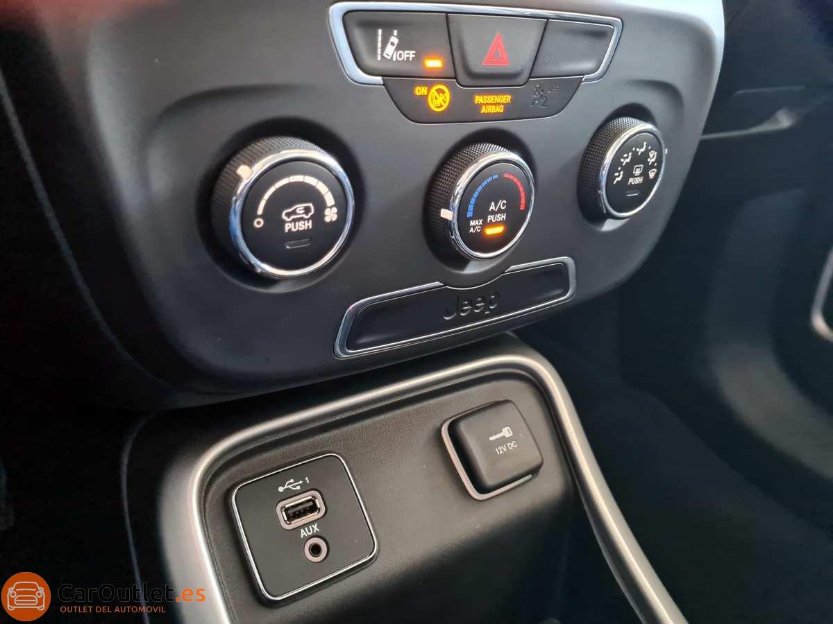 23 - Jeep Compass 2019