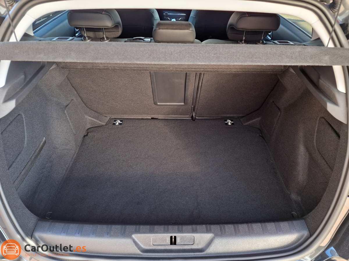 13 - Peugeot 308 2019