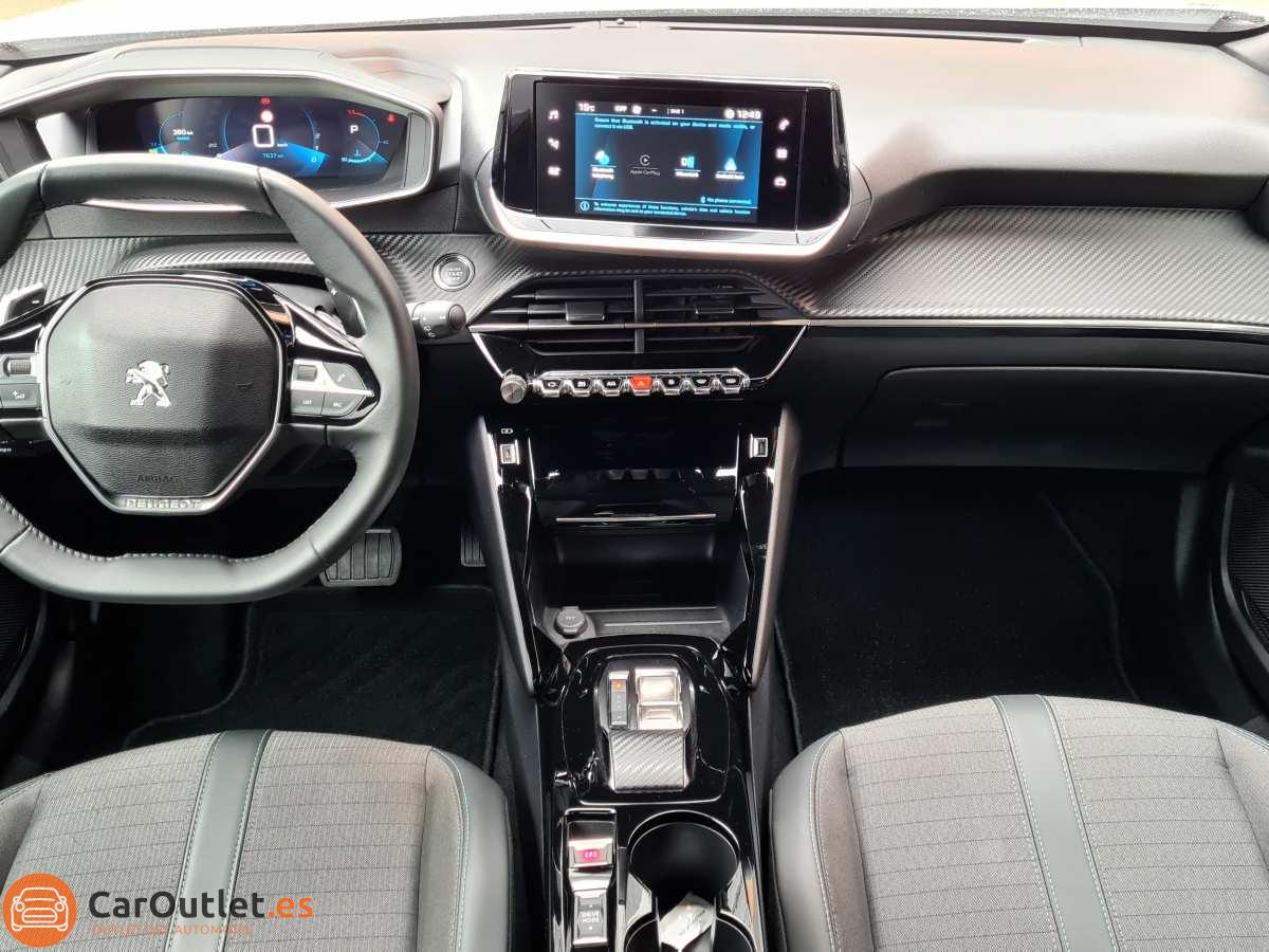 20 - Peugeot 2008 2023 - AUTO