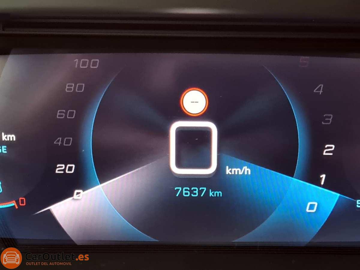 22 - Peugeot 2008 2023 - AUTO