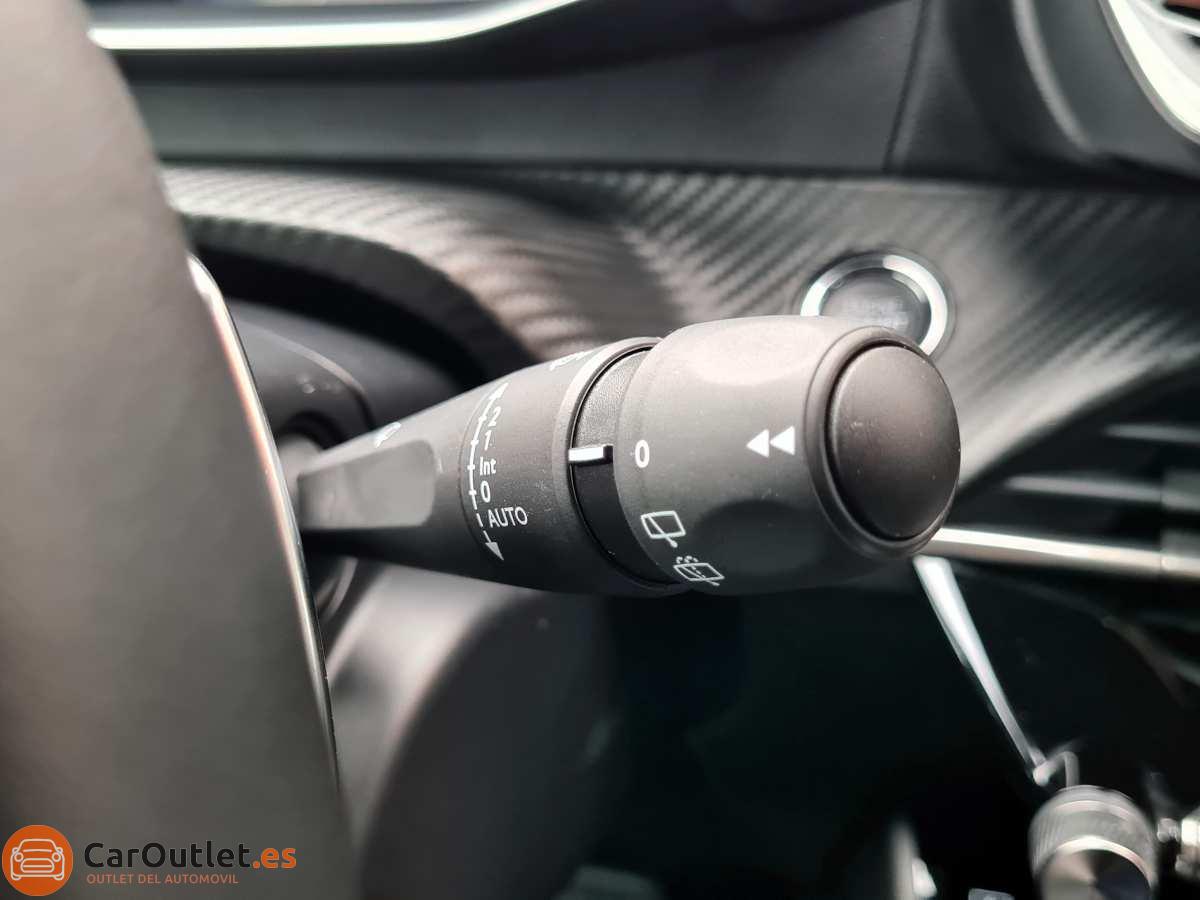 25 - Peugeot 2008 2023 - AUTO