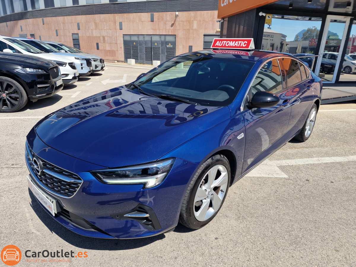 Opel Insignia Petrol - 2021