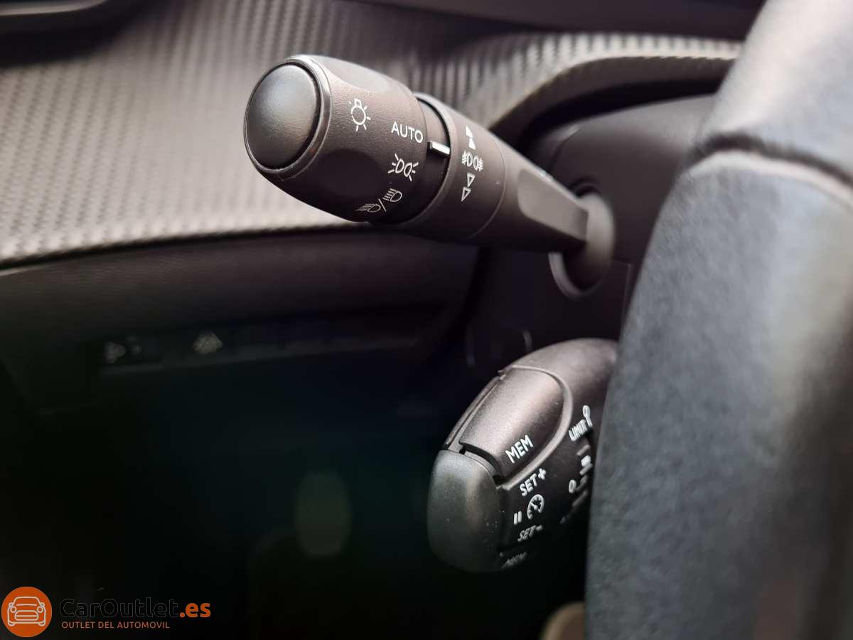 26 - Peugeot 2008 2020