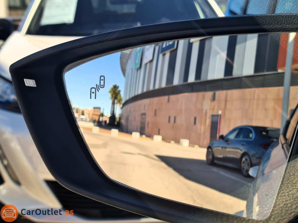 6 - Seat Arona 2017 - AUTO