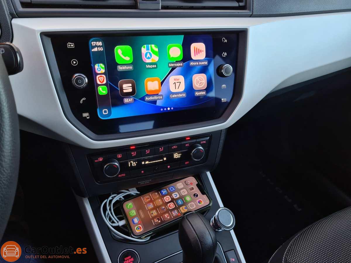 18 - Seat Arona 2017 - AUTO