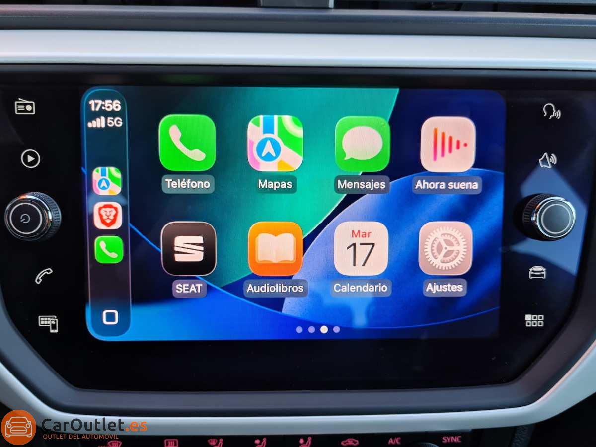 19 - Seat Arona 2017 - AUTO