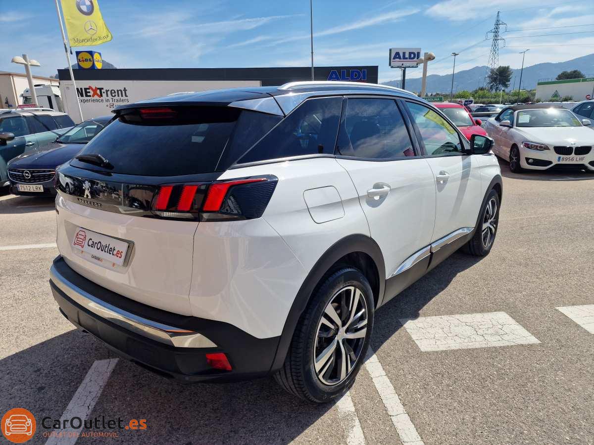 7 - Peugeot 3008 2020 - AUTO