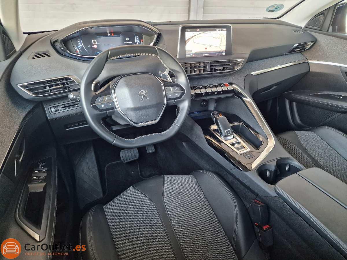 12 - Peugeot 3008 2020 - AUTO