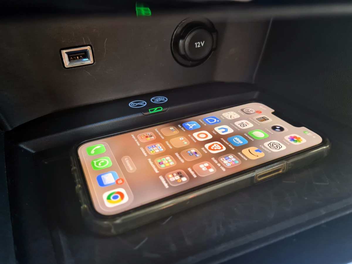 20 - Peugeot 3008 2020 - AUTO