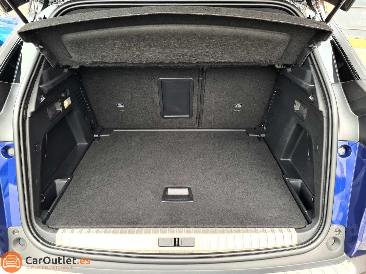 14 - Peugeot 3008 2018