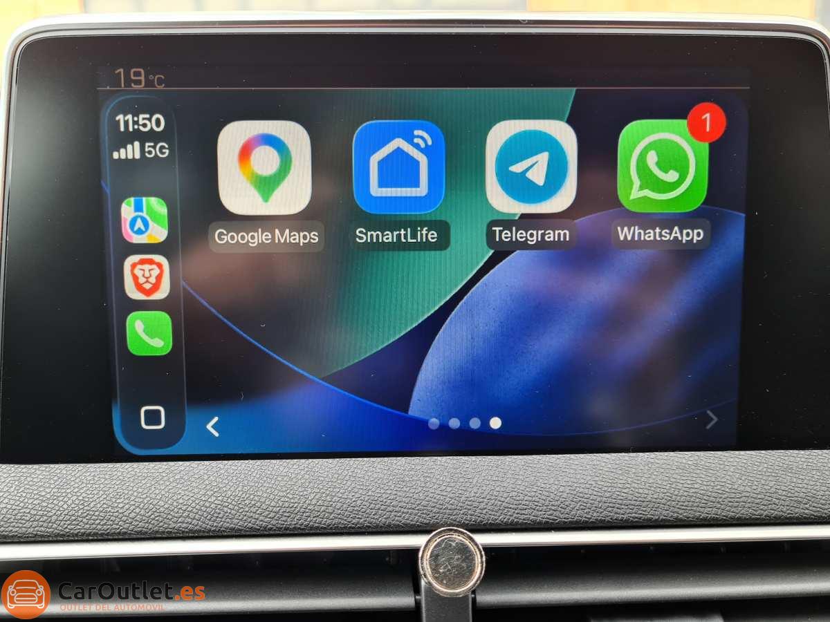 27 - Peugeot 3008 2018