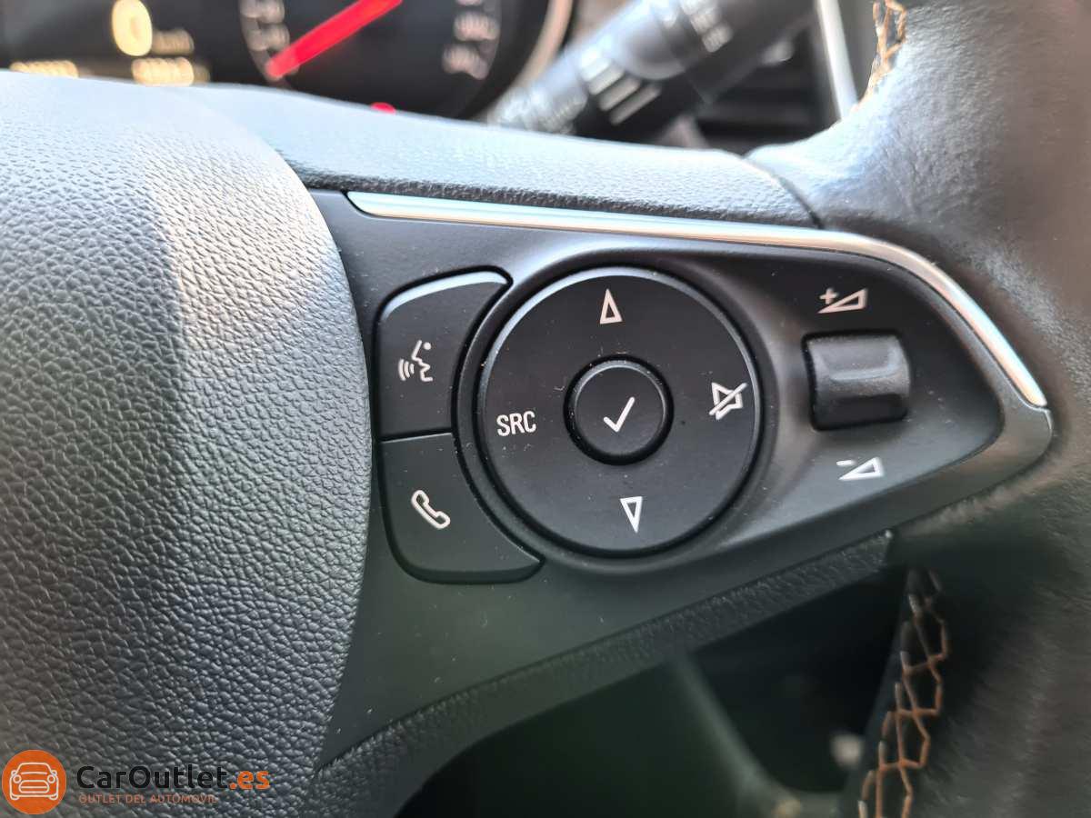 22 - Opel Crossland X 2018