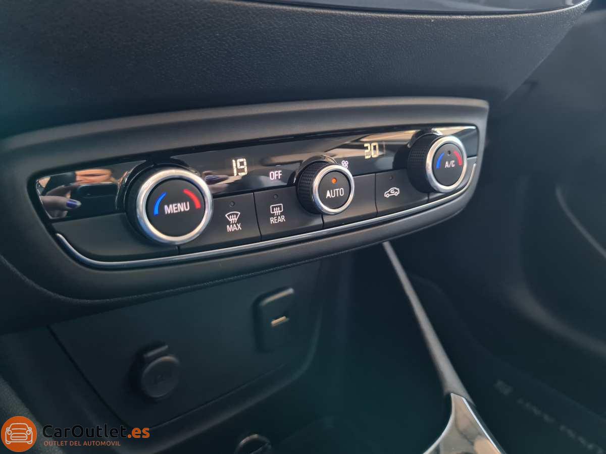 27 - Opel Crossland X 2018