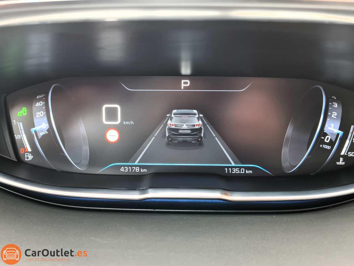 18 - Peugeot 3008 2019 - AUTO