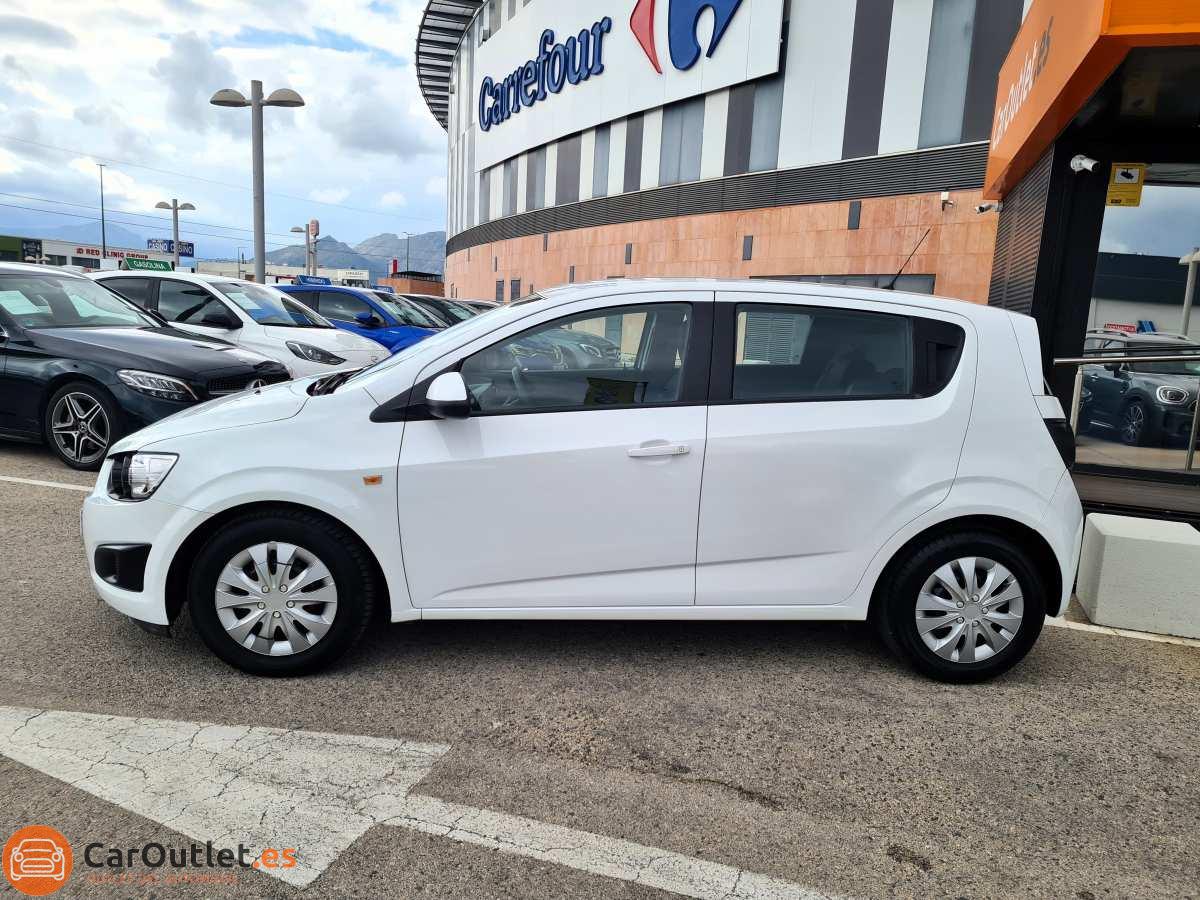 4 - Chevrolet Aveo 2013 - AUTO