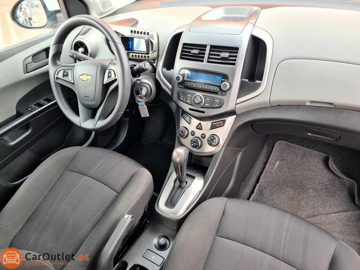 13 - Chevrolet Aveo 2013 - AUTO