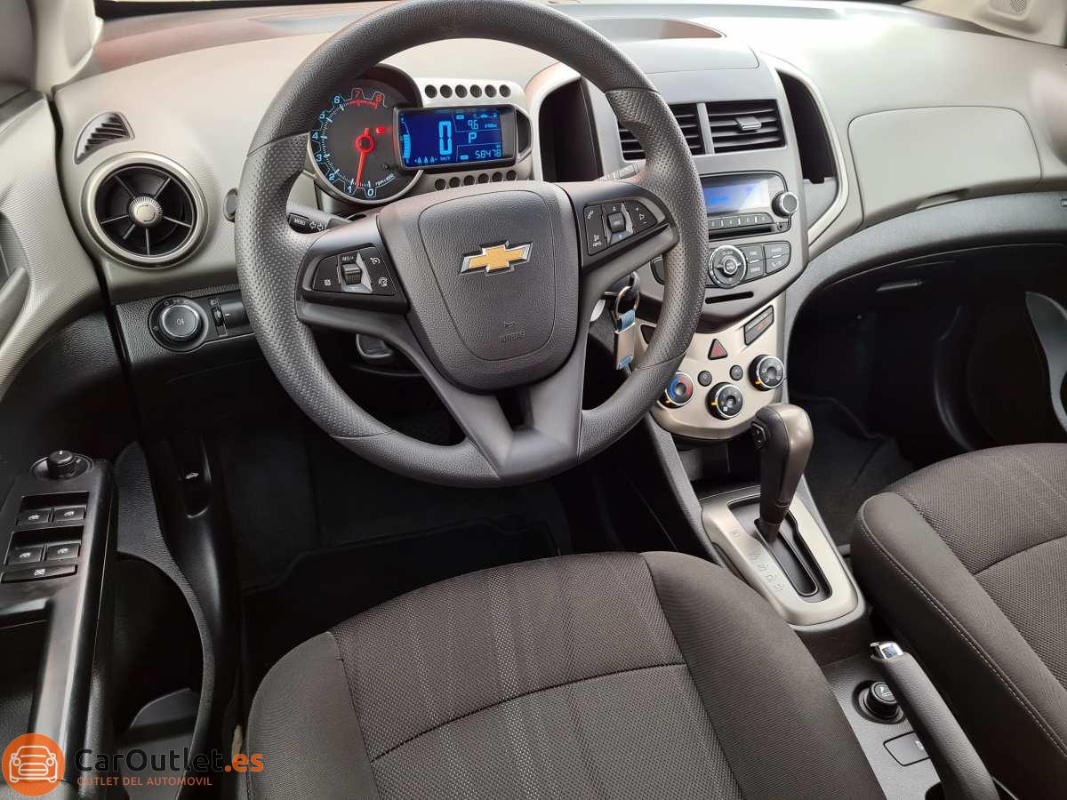 14 - Chevrolet Aveo 2013 - AUTO