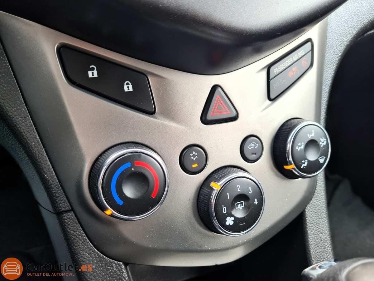 22 - Chevrolet Aveo 2013 - AUTO