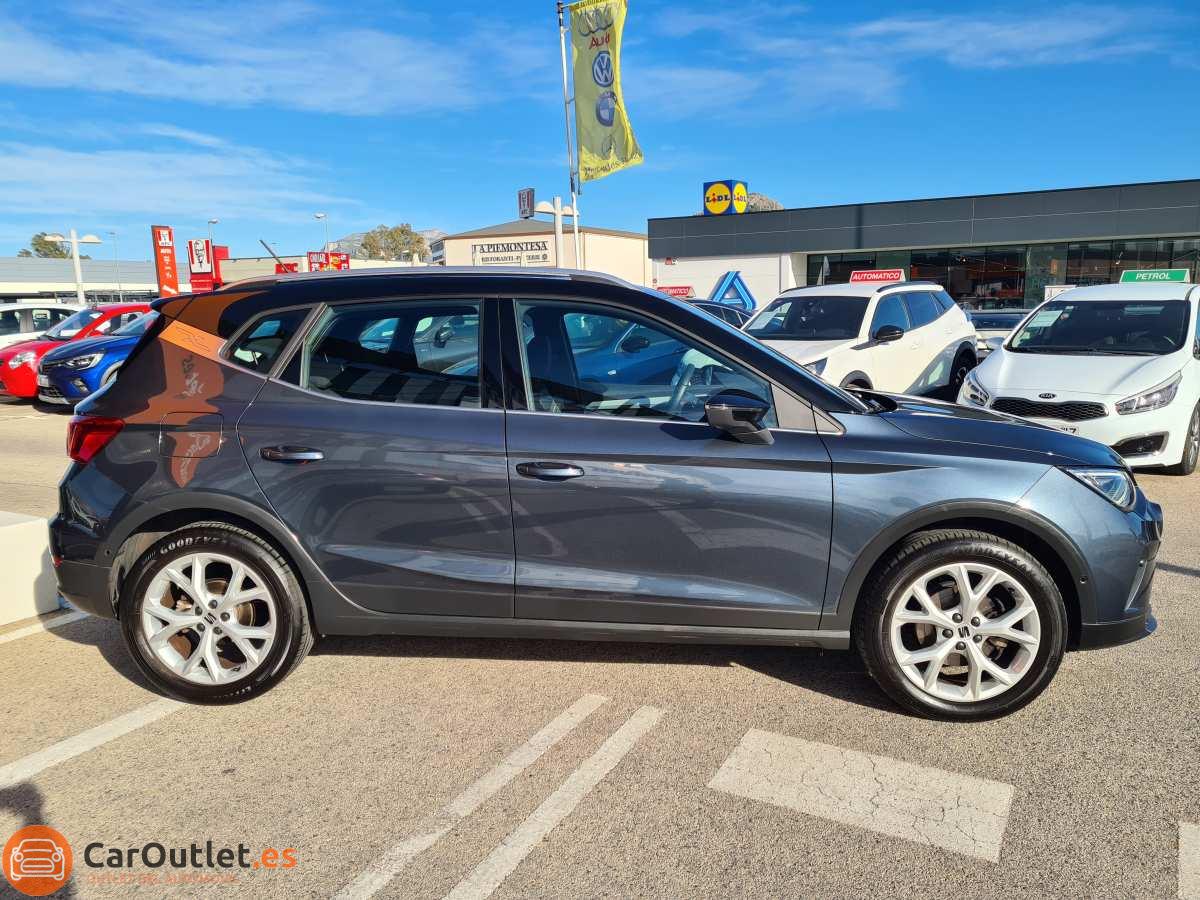 4 - Seat Arona 2023 - AUTO