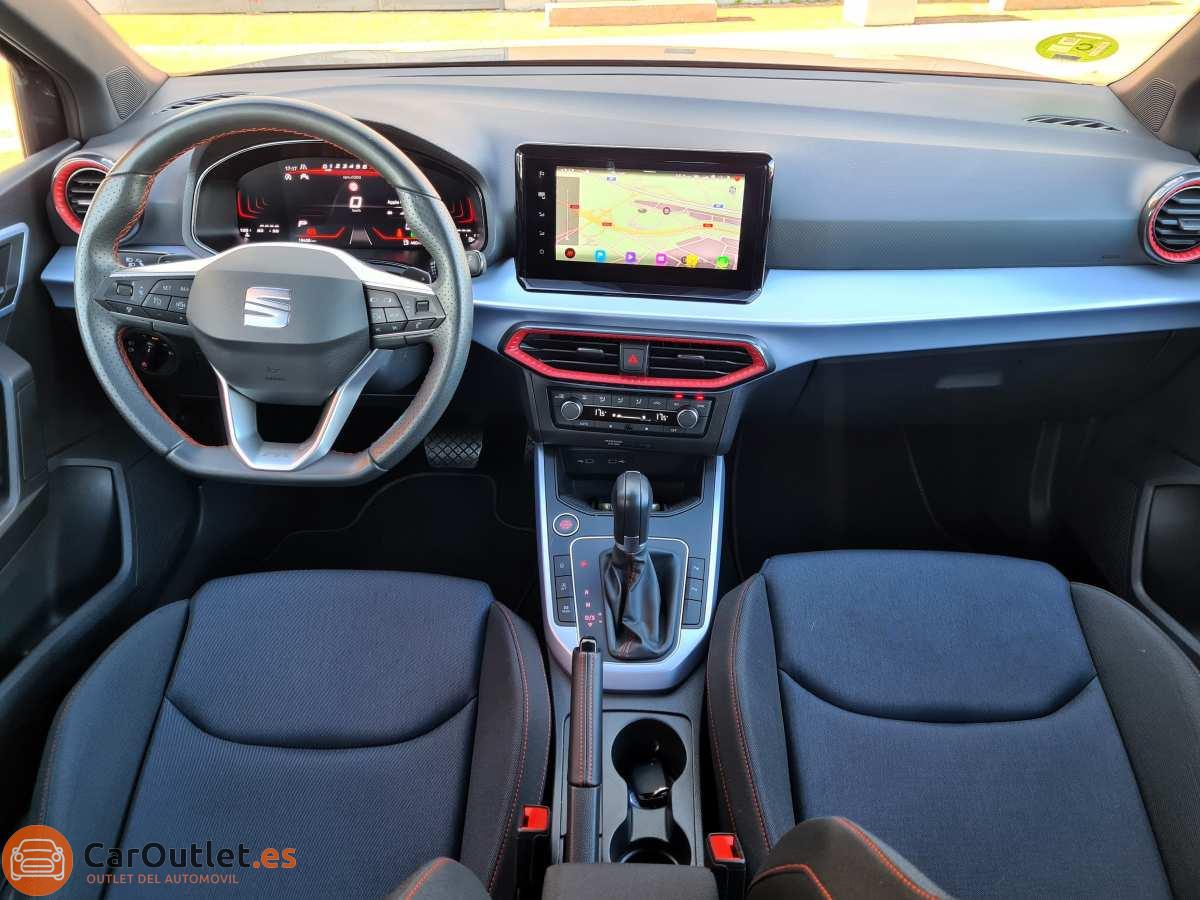 14 - Seat Arona 2023 - AUTO