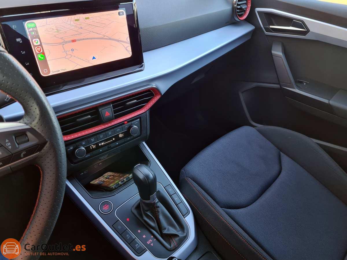 27 - Seat Arona 2023 - AUTO