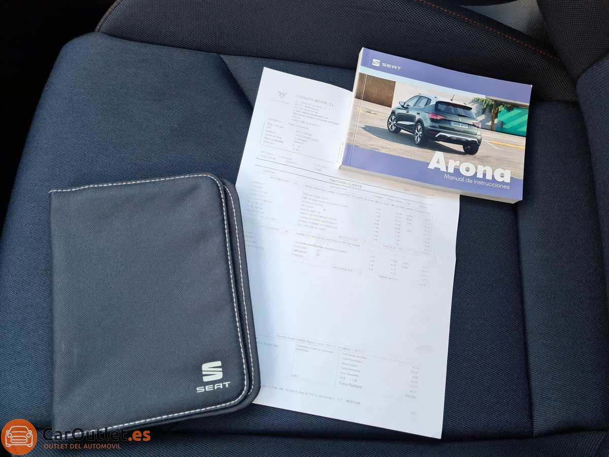 32 - Seat Arona 2023 - AUTO