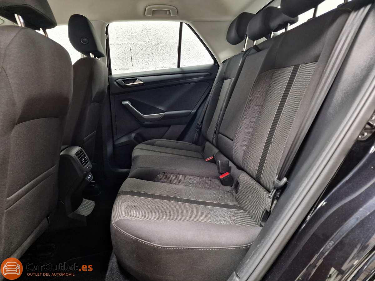 10 - Volkswagen T ROC 2023 - AUTO