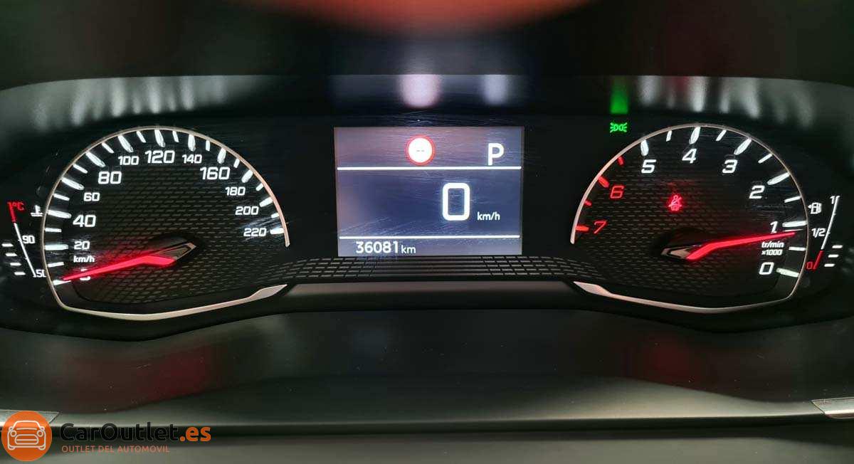 18 - Peugeot 208 2023 - AUTO
