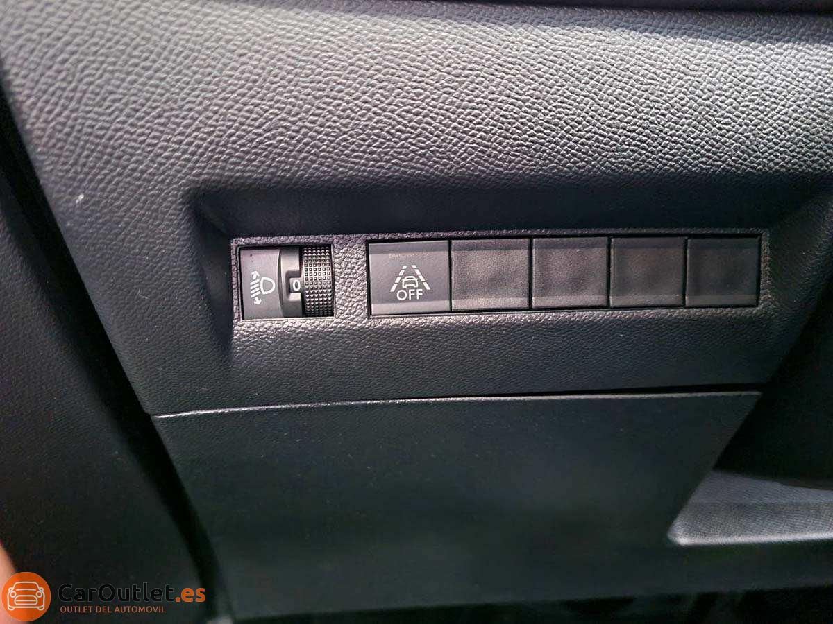 23 - Peugeot 208 2023 - AUTO