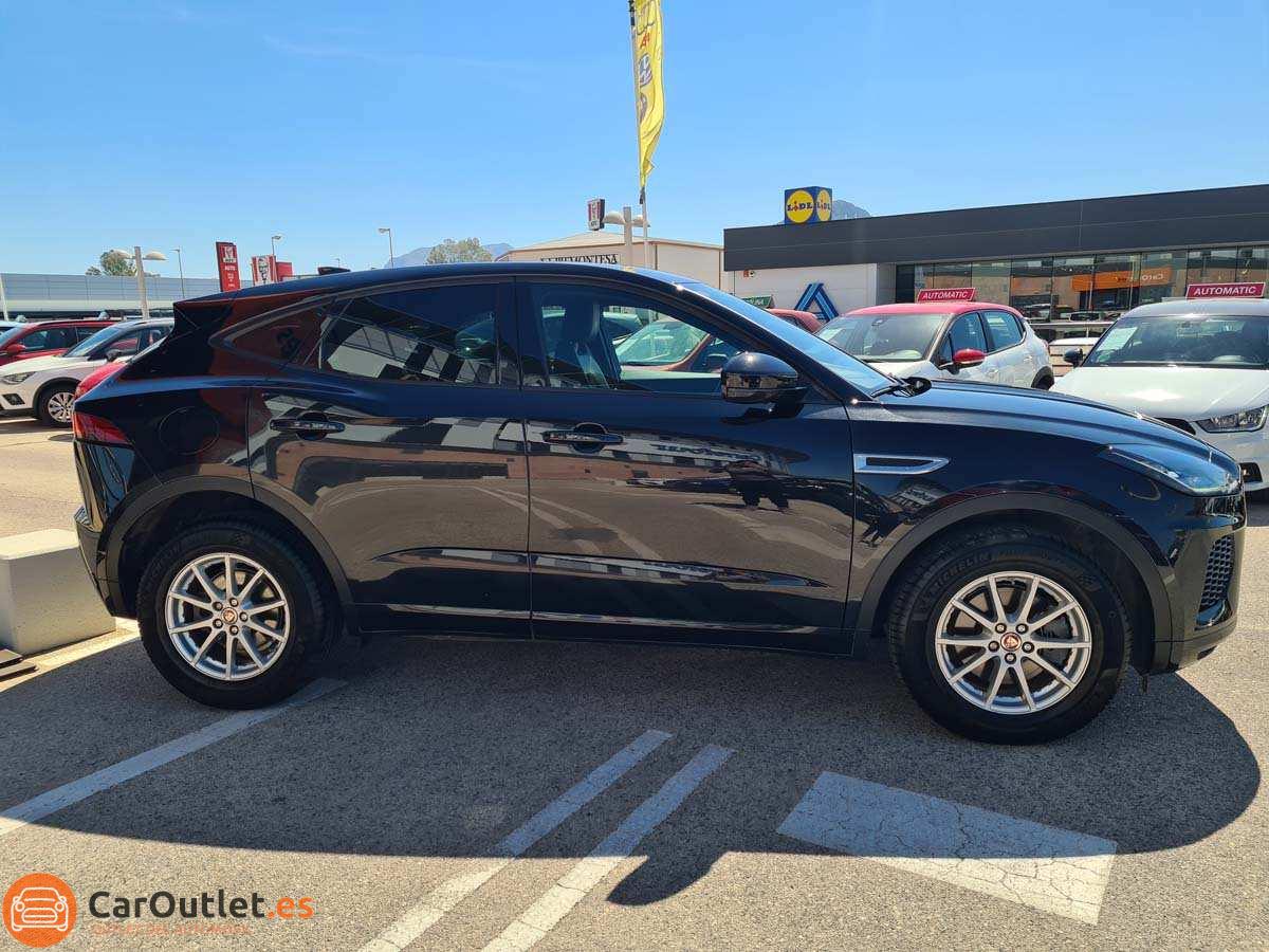 4 - Jaguar E-Pace 2019 - AUTO