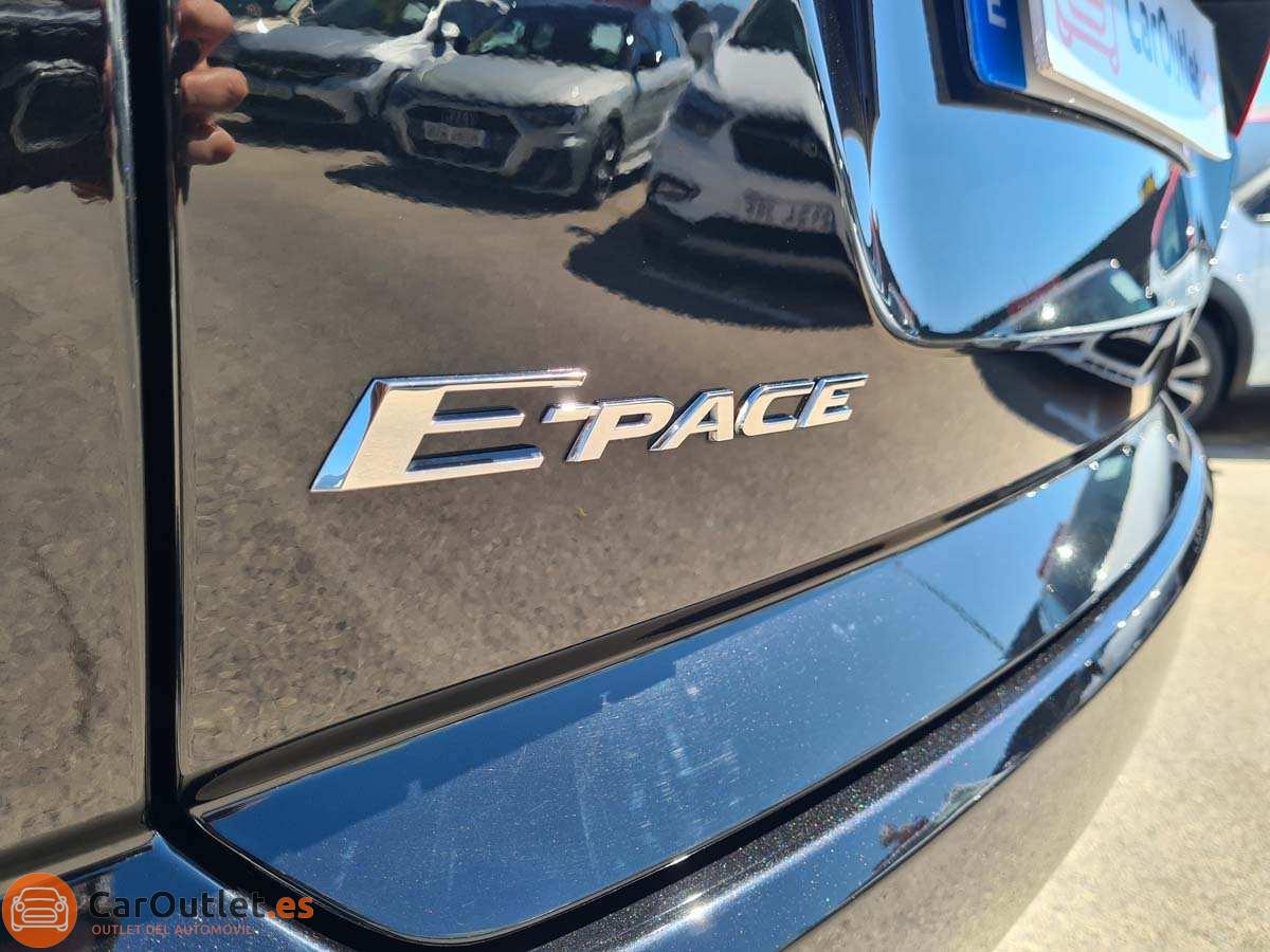 9 - Jaguar E-Pace 2019 - AUTO
