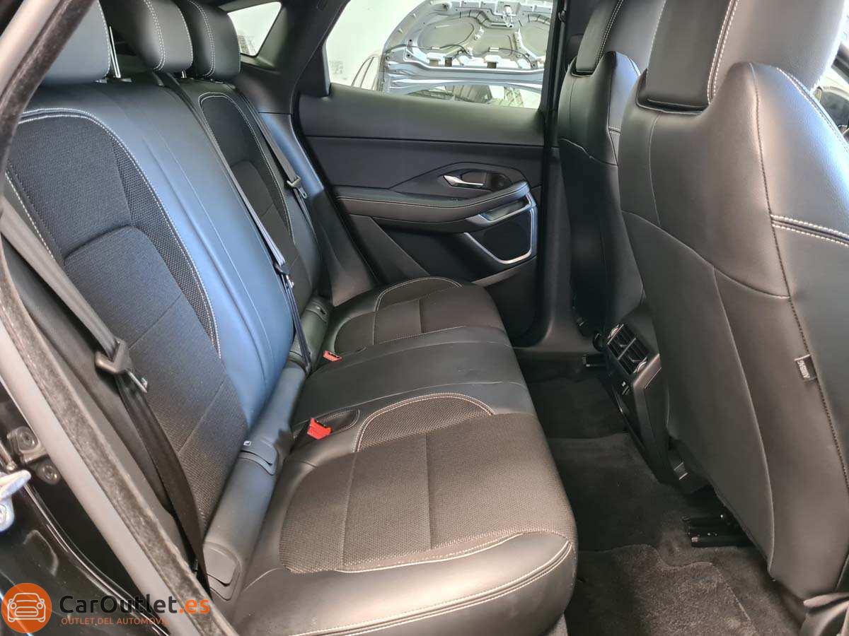 13 - Jaguar E-Pace 2019 - AUTO