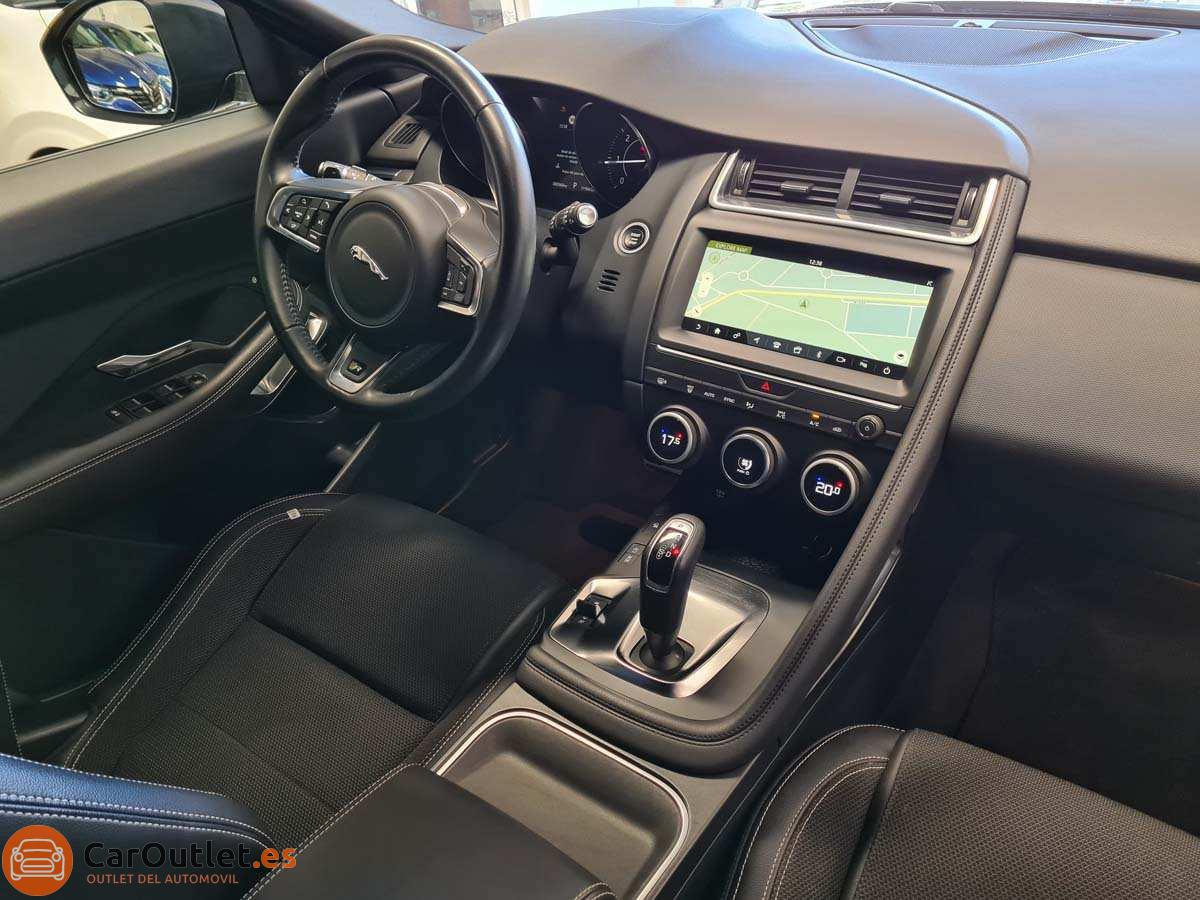 19 - Jaguar E-Pace 2019 - AUTO