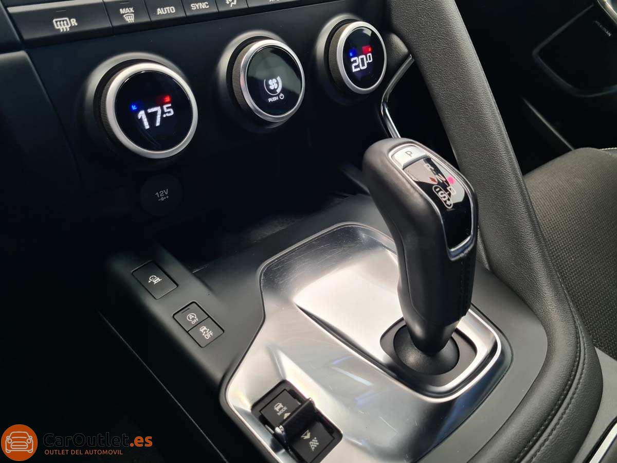 26 - Jaguar E-Pace 2019 - AUTO