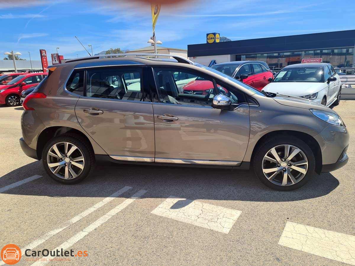 3 - Peugeot 2008 2014