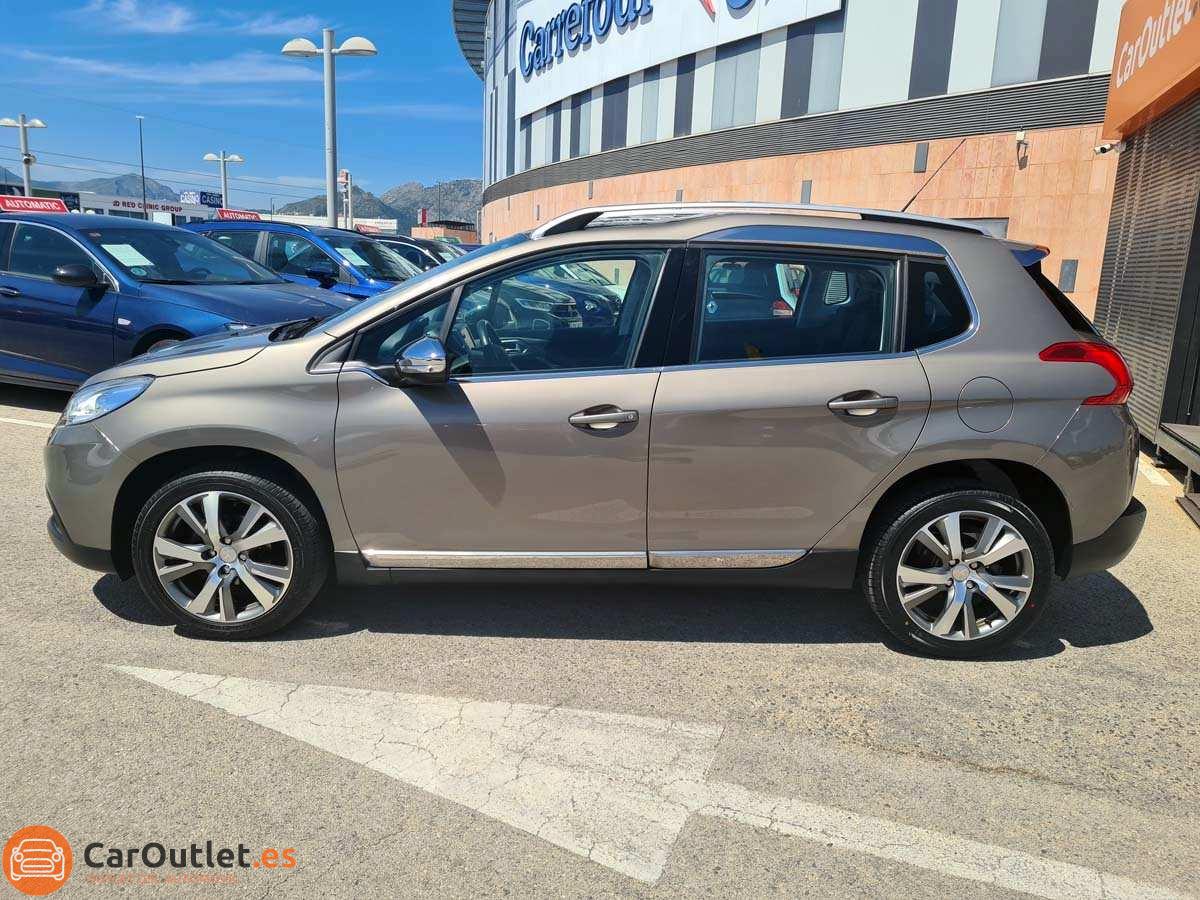 4 - Peugeot 2008 2014