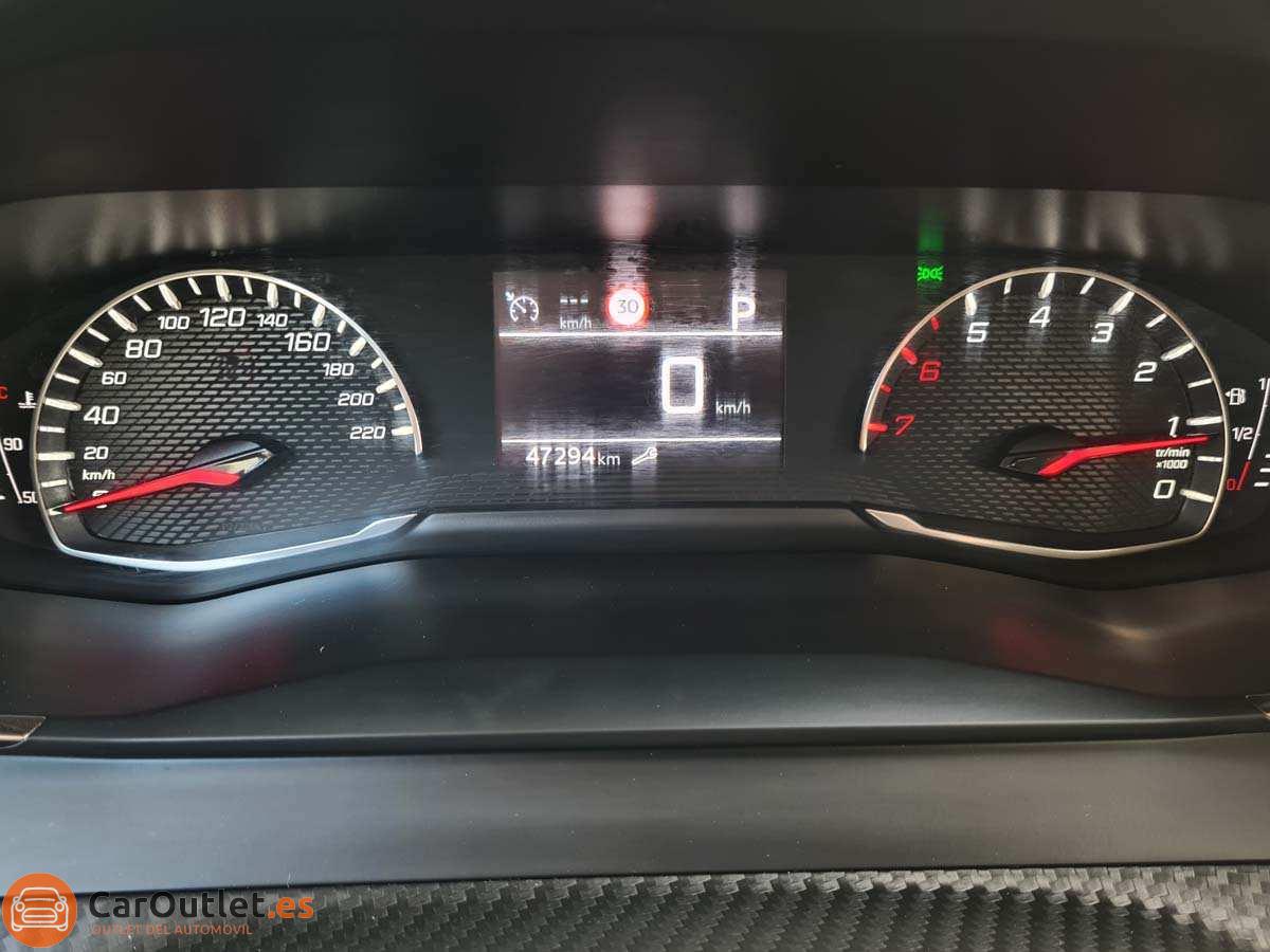 15 - Peugeot 208 2023 - AUTO