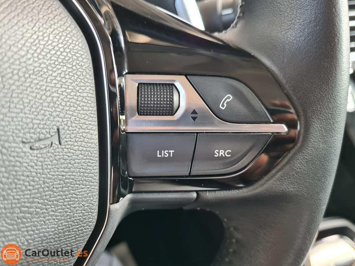 16 - Peugeot 208 2023 - AUTO