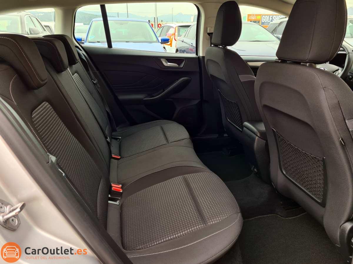 10 - Ford Focus 2020