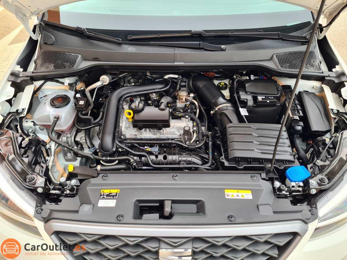 28 - Seat Arona 2023 - AUTO