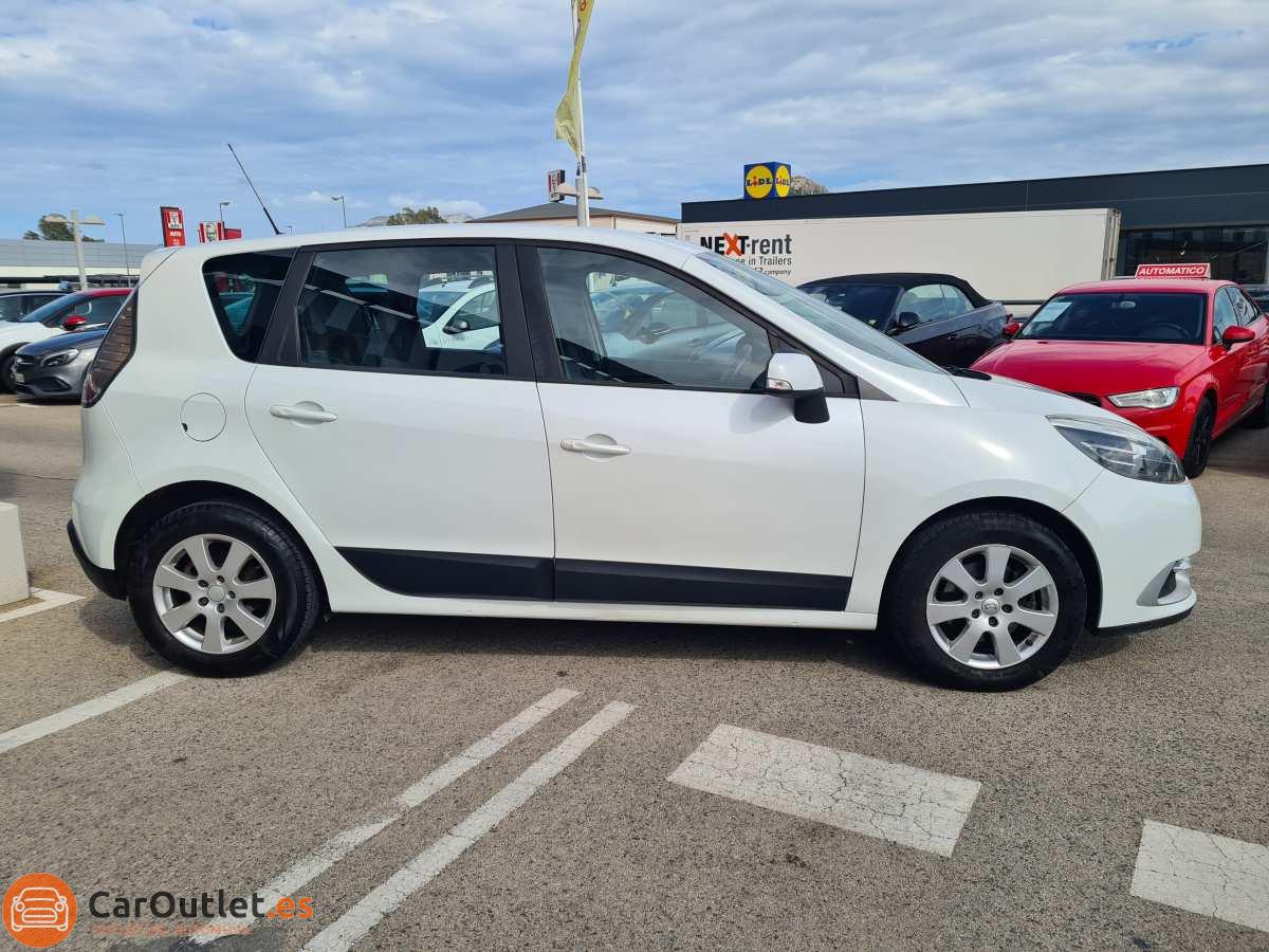 3 - Renault Scenic 2013 - AUTO